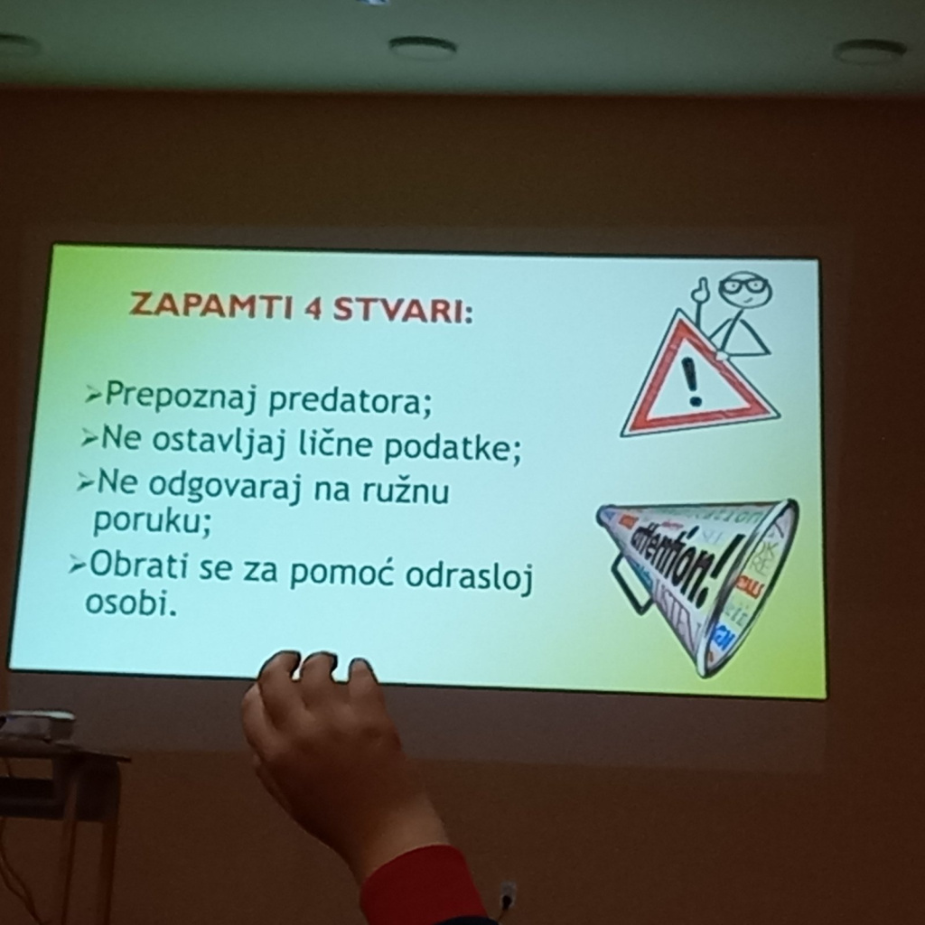 IMG-2ba16b26888f98db0acd414a470d85f3-V.jpg IMG-2ba16b26888f98db0acd414a470d85f3-V.jpg